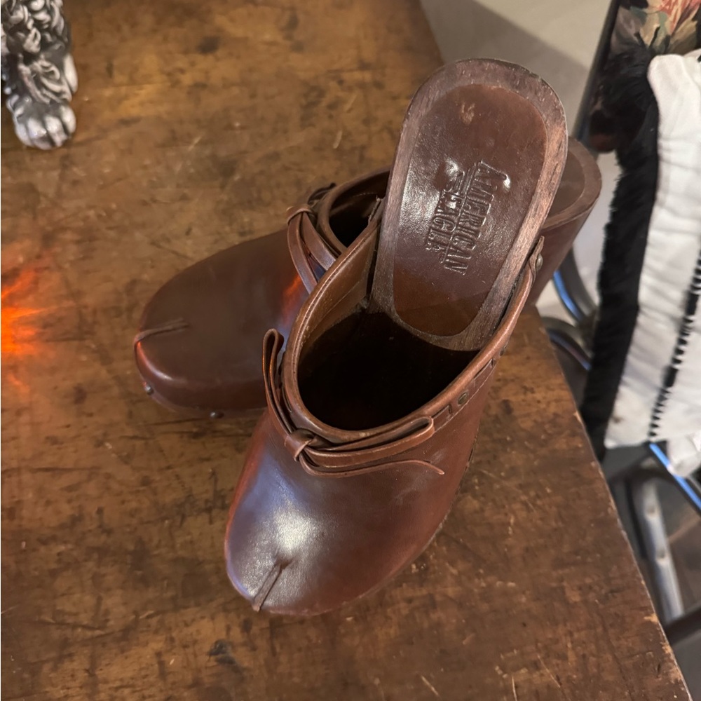 American Eagle Womens Clogs 6.5 Brown Leather Stud Tie Wooden Chuncky Heel Boho